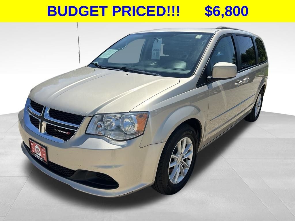 2016 Dodge Grand Caravan SXT in Cashmere/Sandstone Pearlcoat — front three-quarter view