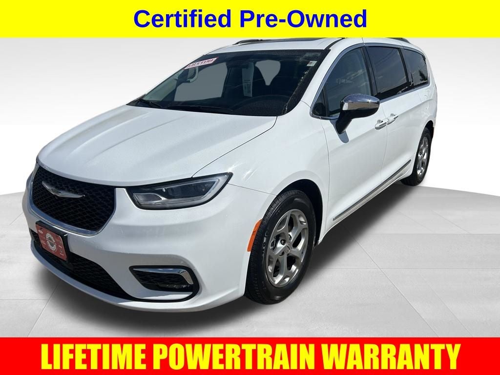 2023 Chrysler Pacifica Limited in Bright White Clearcoat — front three-quarter view